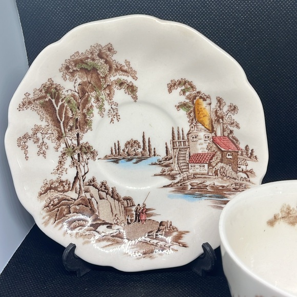 Johnson bros the old mill Tea cup and saucer - Picture 2 of 11